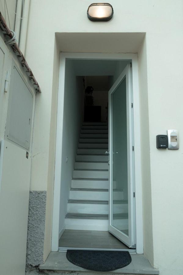 ᗰiki Hoᑌտᗴ Apartment Florence Exterior photo